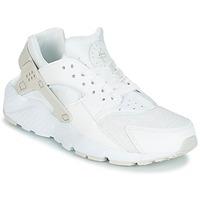 Nike HUARACHE RUN SE JUNIOR girls\'s Children\'s Shoes (Trainers) in white