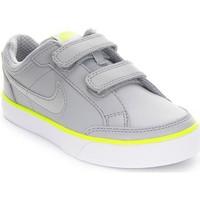 Nike Capri 3 Ltr Psv boys\'s Children\'s Shoes (Trainers) in grey