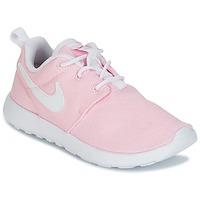 Nike ROSHE ONE CADET girls\'s Children\'s Shoes (Trainers) in pink