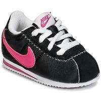 Nike CORTEZ NYLON TODDLER girls\'s Children\'s Shoes (Trainers) in black