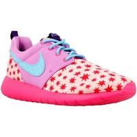 Nike Roshe One Print GS girls\'s Children\'s Shoes (Trainers) in blue