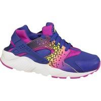 nike huarache run print gs girlss childrens shoes trainers in blue