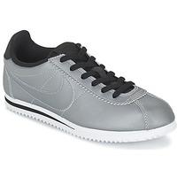 Nike CORTEZ PREMIUM JUNIOR boys\'s Children\'s Shoes (Trainers) in grey