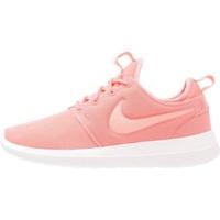 Nike Roshe Two Wmn atomic pink/turf orange/sail