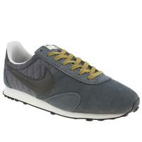 Nike Pre Montreal Racer