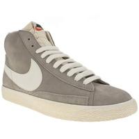 Nike Blazer Mid Vintage