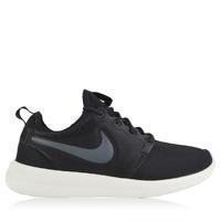 nike roshe two trainers