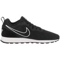 Nike MD Runner 2 Eng Mesh men\'s Shoes (Trainers) in Black