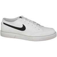 Nike Gts 12 Leather men\'s Shoes (Trainers) in white