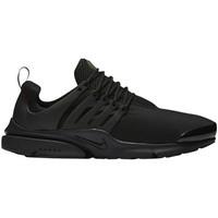 Nike Air Presto men\'s Shoes (Trainers) in Black