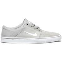 Nike SB Portmore men\'s Shoes (Trainers) in Grey