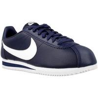 Nike Classic Cortez Leather men\'s Shoes (Trainers) in White