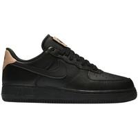 Nike Air Force 1 07 LV8 Black men\'s Shoes (Trainers) in Black