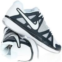 Nike Vapor Advantage men\'s Tennis Trainers (Shoes) in White