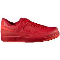 Nike Jordan II Retro Low men\'s Shoes (Trainers) in Red