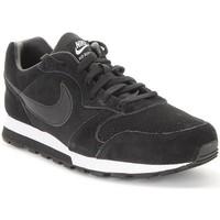 Nike MD Runner 2 Leather Prem men\'s Shoes (Trainers) in Black