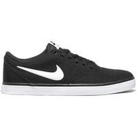 Nike SB Check Canvas men\'s Shoes (Trainers) in Black
