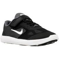 Nike Revolution 3 Tdv men\'s Shoes (Trainers) in white