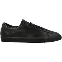 Nike Tennis Classic AC Prm men\'s Shoes (Trainers) in black