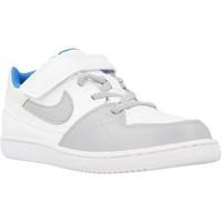 Nike Priority Low PS men\'s Shoes (Trainers) in white