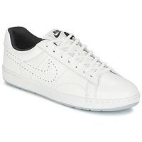 Nike TENNIS CLASSIC ULTRA LEATHER men\'s Shoes (Trainers) in white