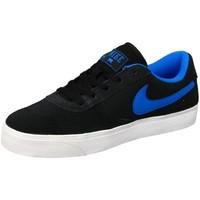 Nike Mavrk Low 2 men\'s Shoes (Trainers) in Black