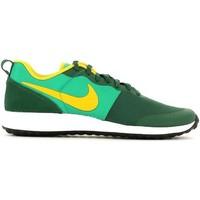 Nike 801780 Sport shoes Man Verde men\'s Trainers in green