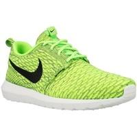 Nike Roshe NM Flyknit men\'s Shoes (Trainers) in multicolour