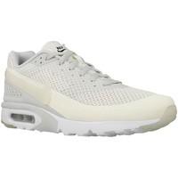 Nike Air Max BW Ultra Kjcrd P men\'s Shoes (Trainers) in White
