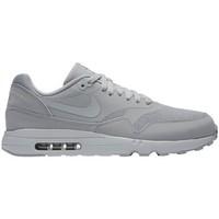 Nike Air Max 1 Ultra 20 Essential Wolf Grey men\'s Shoes (Trainers) in Grey