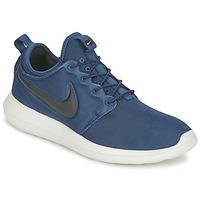 Nike ROSHE TWO men\'s Shoes (Trainers) in blue