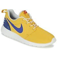 Nike ROSHE RUN RETRO men\'s Shoes (Trainers) in yellow