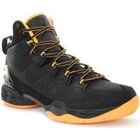 Nike Jordan Melo M10 men\'s Basketball Trainers (Shoes) in Black