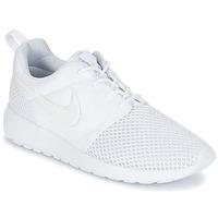 Nike ROSHE ONE SE men\'s Shoes (Trainers) in white