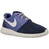 Nike Rosherun Premium men\'s Shoes (Trainers) in multicolour