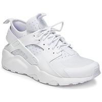 Nike AIR HUARACHE RUN ULTRA men\'s Shoes (Trainers) in white