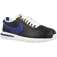 Nike Roshe Cortez NM Ltr men\'s Shoes (Trainers) in multicolour