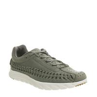 Nike Mayfly Woven DARK STUCCO