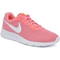 nike tanjun womens shoes trainers in orange