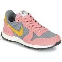 Nike INTERNATIONALIST W women\'s Shoes (Trainers) in pink