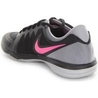 Nike Wmns Dual Fusion TR 3 women\'s Shoes (Trainers) in Grey