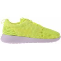 Nike Roshe One Hyperfuse Breathe women\'s Shoes (Trainers) in White