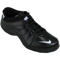Nike Wmns Musique V women\'s Shoes (Trainers) in Black