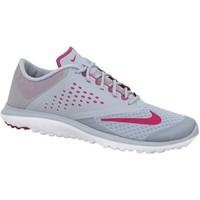 Nike Wmns FS Lite Run 2 women\'s Shoes (Trainers) in Grey
