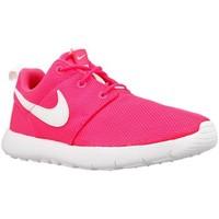 Nike Roshe One PS women\'s Shoes (Trainers) in pink