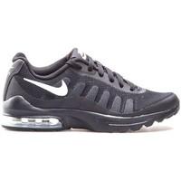 Nike Air Max Invigor GS women\'s Shoes (Trainers) in Black