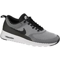 Nike Air Max Thea Jacquard Wmns women\'s Shoes (Trainers) in White