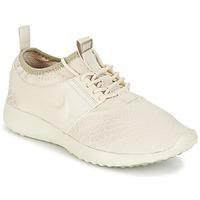 Nike JUVENATE SE W women\'s Shoes (Trainers) in BEIGE