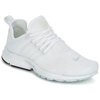 Nike AIR PRESTO W women\'s Shoes (Trainers) in white