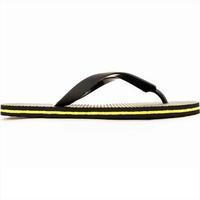 Nike Cinteo Thong women\'s Flip flops / Sandals (Shoes) in yellow